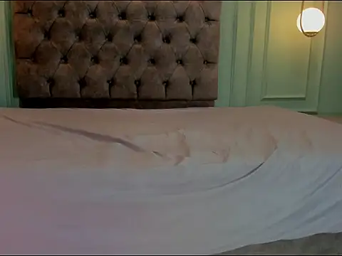 kathe hot online show from 12/13/24, 04:11