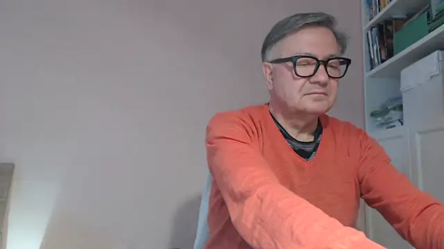 YOU6me online show from 04/08/26, 04:18