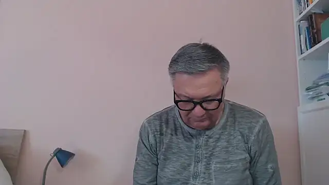 Snapshot of YOU6me chatting on 04/29/26, 09:46 YOU6me online show from 04/29/26, 09:46