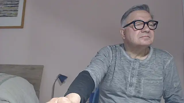 Snapshot of YOU6me chatting on 04/30/26, 07:58 YOU6me online show from 04/30/26, 07:58
