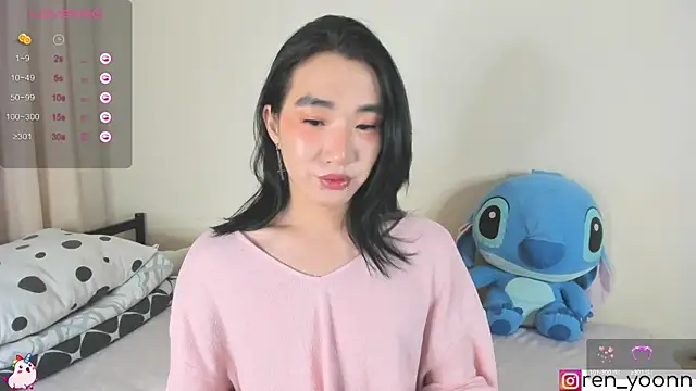Snapshot of Ren_yoon chatting on 09/22/25, 03:41 Ren yoon online show from 09/22/25, 03:41