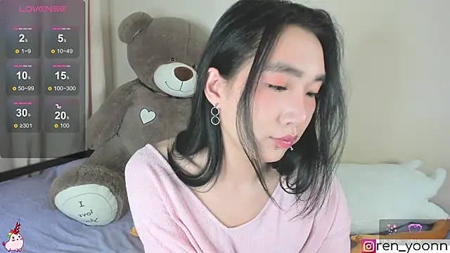 Ren yoon online show from 11/06/25, 07:20