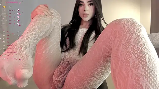 sweetest bella online show from 02/01/26, 07:56