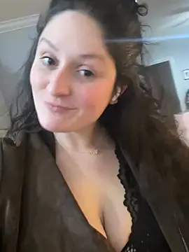 Snapshot of milf94k chatting on 02/22/25, 08:18 milf94k online show from 02/22/25, 08:18
