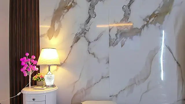 hannahill69 online show from 02/17/25, 10:51