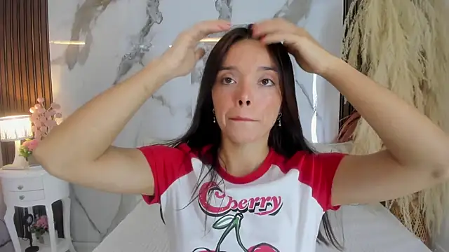 hannahill69 online show from 10/07/25, 04:42