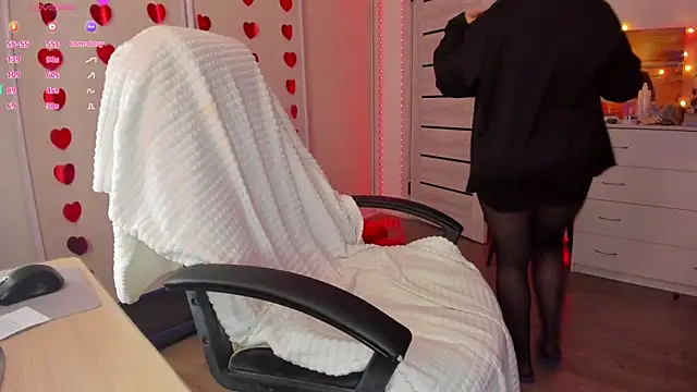 Ophelia mm online show from 02/16/26, 08:54