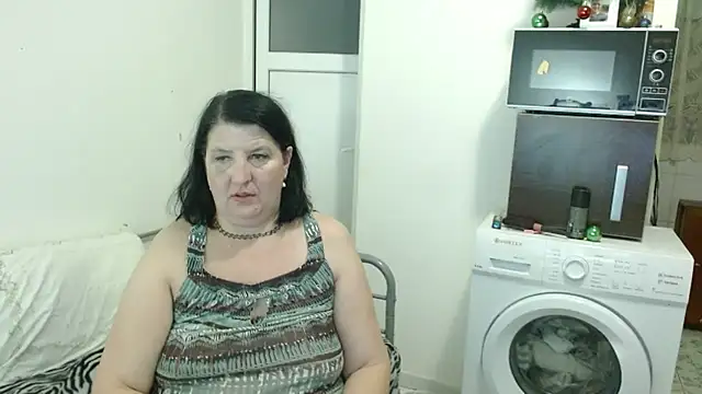 Snapshot of RidemerafSuzana chatting on 02/25/25, 05:25 RidemerafSuzana online show from 02/25/25, 05:25