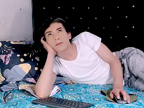 Snapshot of camii_extrange chatting on 03/14/26, 06:35 camii extrange online show from 03/14/26, 06:35