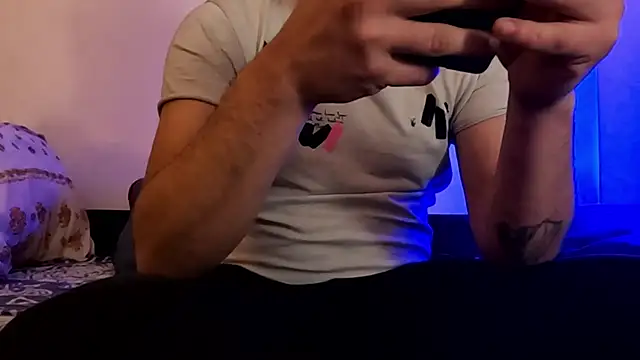 Lucas1andOnly4Girl online show from 12/03/24, 07:44