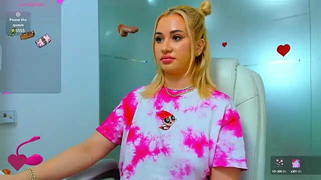 sassy madeline online show from 01/31/25, 06:47