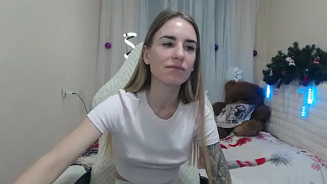 DeboraHorny online show from 12/21/25, 07:04