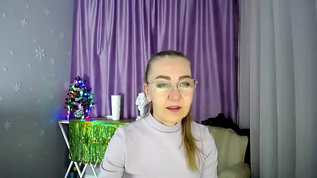 queen a n i online show from 01/15/25, 05:50