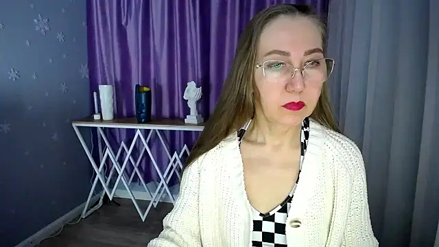 queen a n i online show from 03/05/25, 09:27