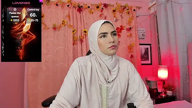 Snapshot of DarshaKhemu chatting on 12/20/24, 08:23 DarshaKhemu online show from 12/20/24, 08:23