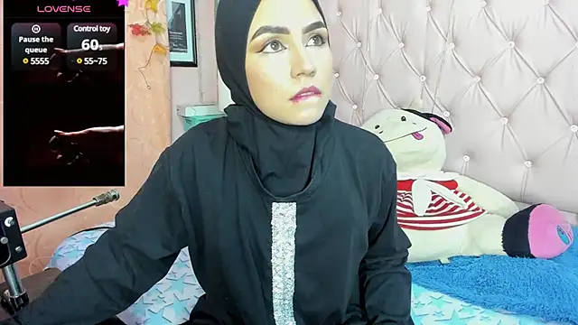 Snapshot of DarshaKhemu chatting on 01/15/25, 08:37 DarshaKhemu online show from 01/15/25, 08:37