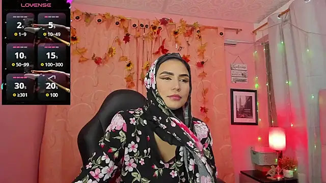 Snapshot of DarshaKhemu chatting on 01/23/25, 08:56 DarshaKhemu online show from 01/23/25, 08:56