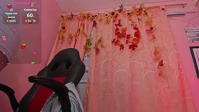 Snapshot of DarshaKhemu chatting on 02/14/25, 06:02 DarshaKhemu online show from 02/14/25, 06:02