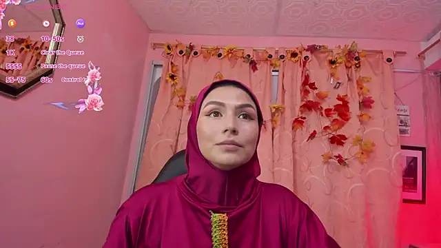 Snapshot of DarshaKhemu chatting on 09/19/25, 09:04 DarshaKhemu online show from 09/19/25, 09:04