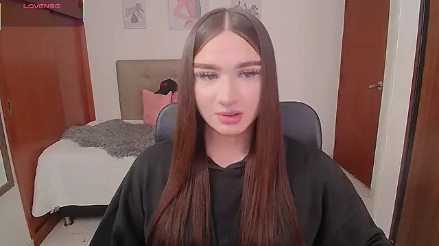 Miley Baker online show from 12/15/25, 04:00