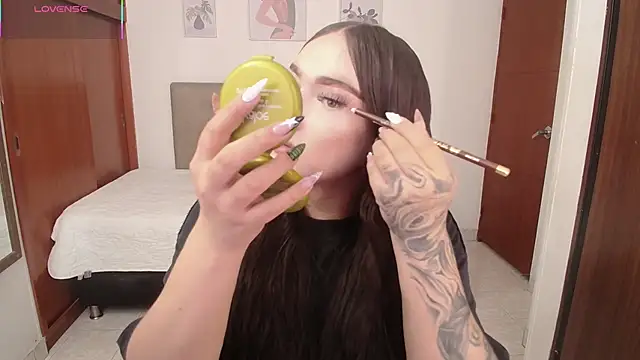 Miley Baker online show from 01/14/26, 02:33