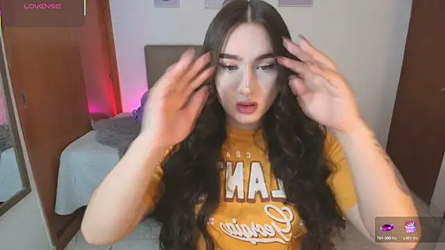 Miley Baker online show from 04/10/26, 12:32