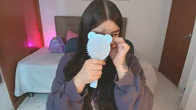 Miley Baker online show from 04/20/26, 01:03