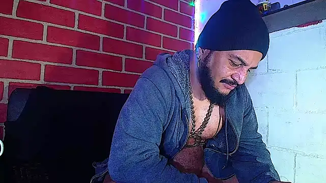 the master foal  online show from 01/11/25, 01:32