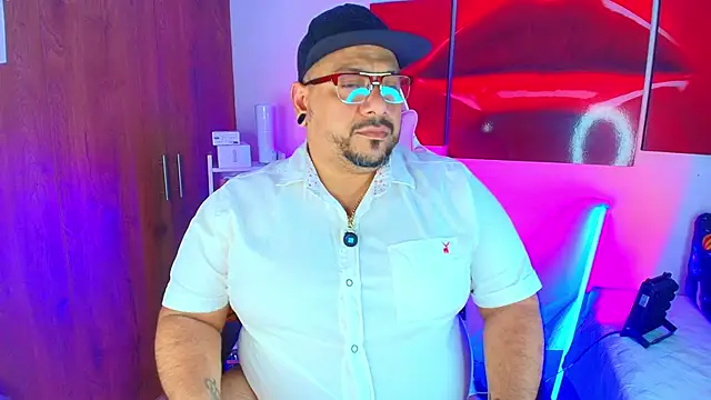 Snapshot of jacoob_woods chatting on 09/18/25, 03:47 jacoob woods online show from 09/18/25, 03:47