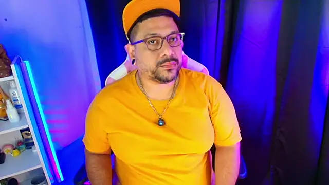 Snapshot of jacoob_woods chatting on 11/29/25, 11:13 jacoob woods online show from 11/29/25, 11:13