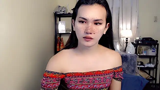 beatrice 21 online show from 09/22/25, 04:36