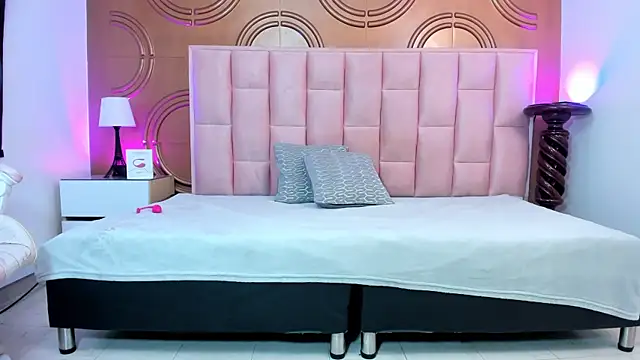 valeriaa19 online show from 03/13/25, 05:22