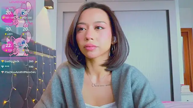 Mia Tin online show from 03/03/25, 06:48