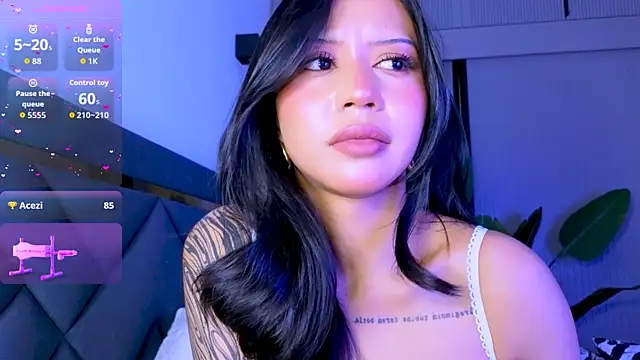 Mia Tin online show from 07/16/26, 04:46
