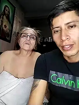 Snapshot of Sexytaty2022 chatting on 01/28/25, 02:21 Sexytaty2022 online show from 01/28/25, 02:21