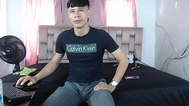 Sexytaty2022 online show from 03/25/26, 12:44