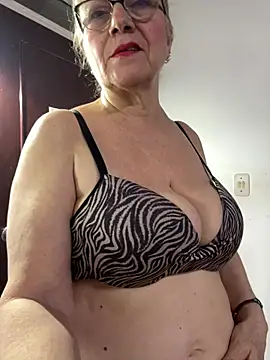 Snapshot of Sexytaty2022 chatting on 06/25/26, 12:53 Sexytaty2022 online show from 06/25/26, 12:53