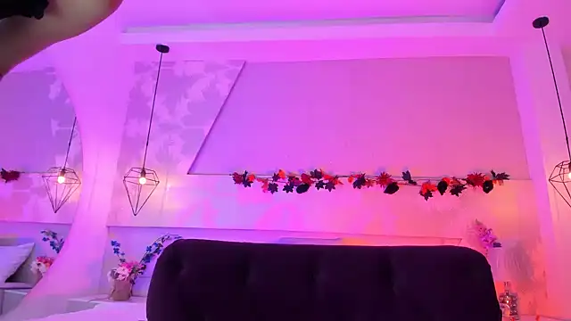 Snapshot of Rachel_Foxy chatting on 11/25/25, 10:32 Rachel Foxy online show from 11/25/25, 10:32