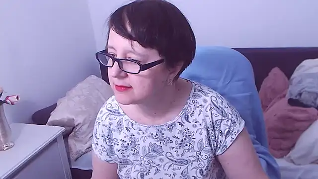 ChristaRose online show from 02/02/25, 05:42