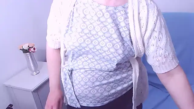 ChristaRose online show from 02/14/25, 06:45