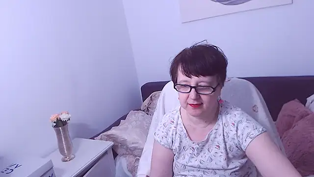 ChristaRose online show from 09/24/25, 08:23