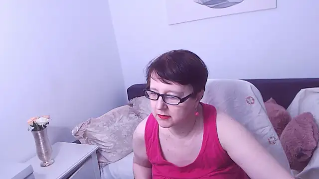 ChristaRose online show from 09/25/25, 06:33