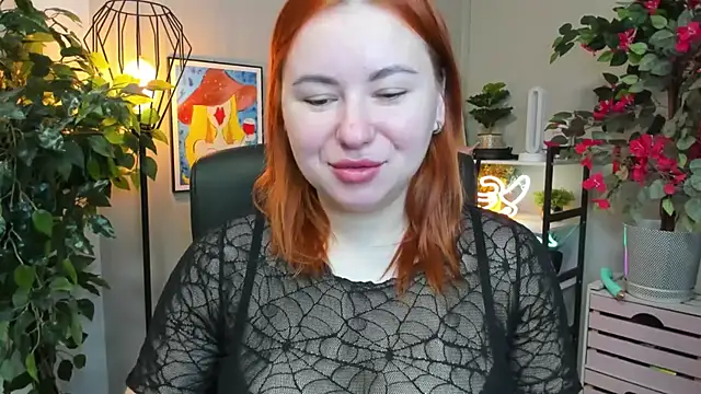 LAYLAxSTAR online show from 10/30/25, 07:32