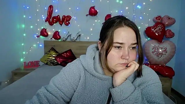 XX Daniella XX online show from 02/03/25, 07:00