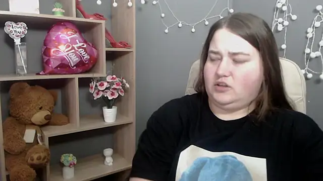 XX Daniella XX online show from 02/16/26, 07:26