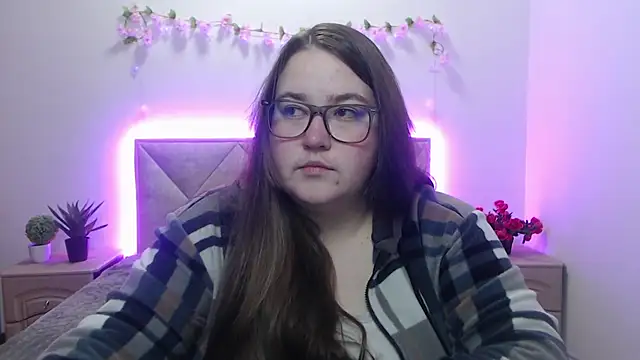 XX Daniella XX online show from 04/17/26, 06:27