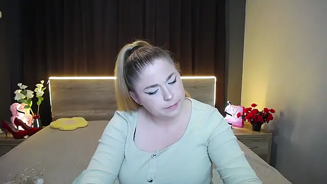 JessikaDaniel online show from 12/04/25, 07:39