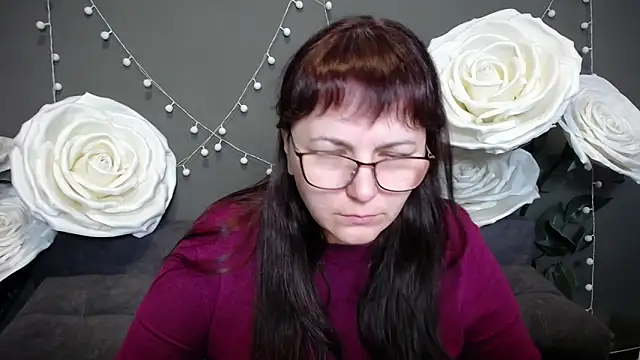 Snapshot of AliceInksSweetty chatting on 11/15/25, 07:16 AliceInksSweetty online show from 11/15/25, 07:16