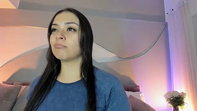 Nicolle W online show from 02/16/26, 11:50