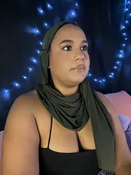 Maryam yamal online show from 11/22/25, 08:19